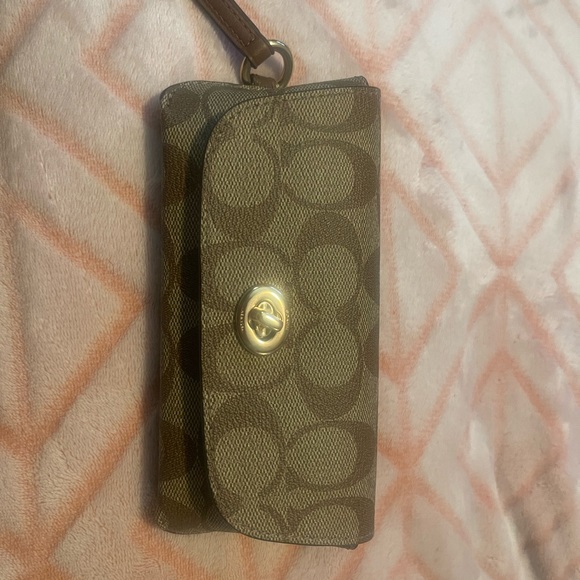 Coach eye glasses case - Picture 4 of 5